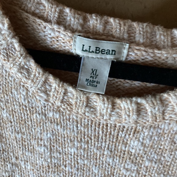 LL Bean 100% Cotton Sweater - Picture 2 of 6